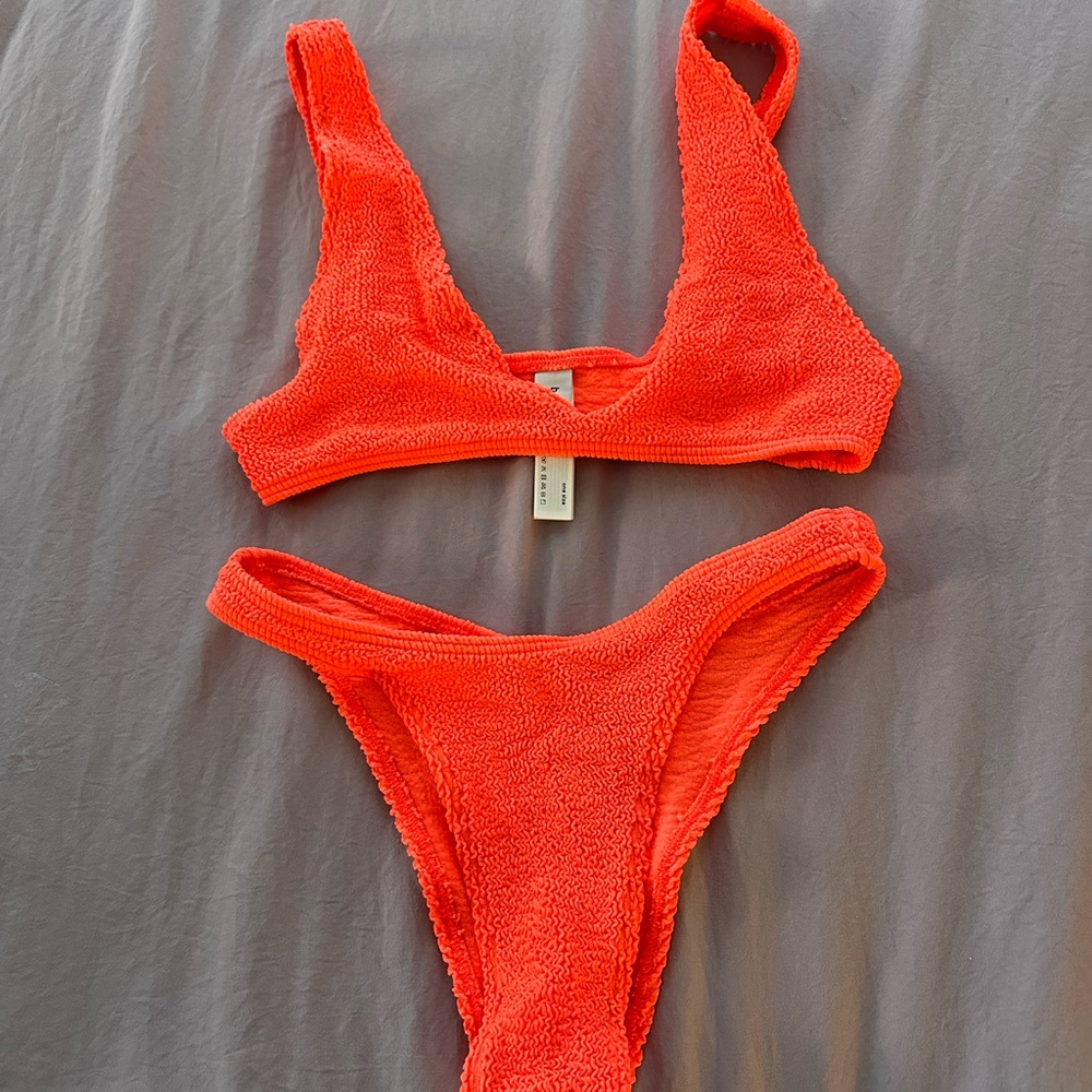 Bond-eye Bikini / Scout top & Scene bottom